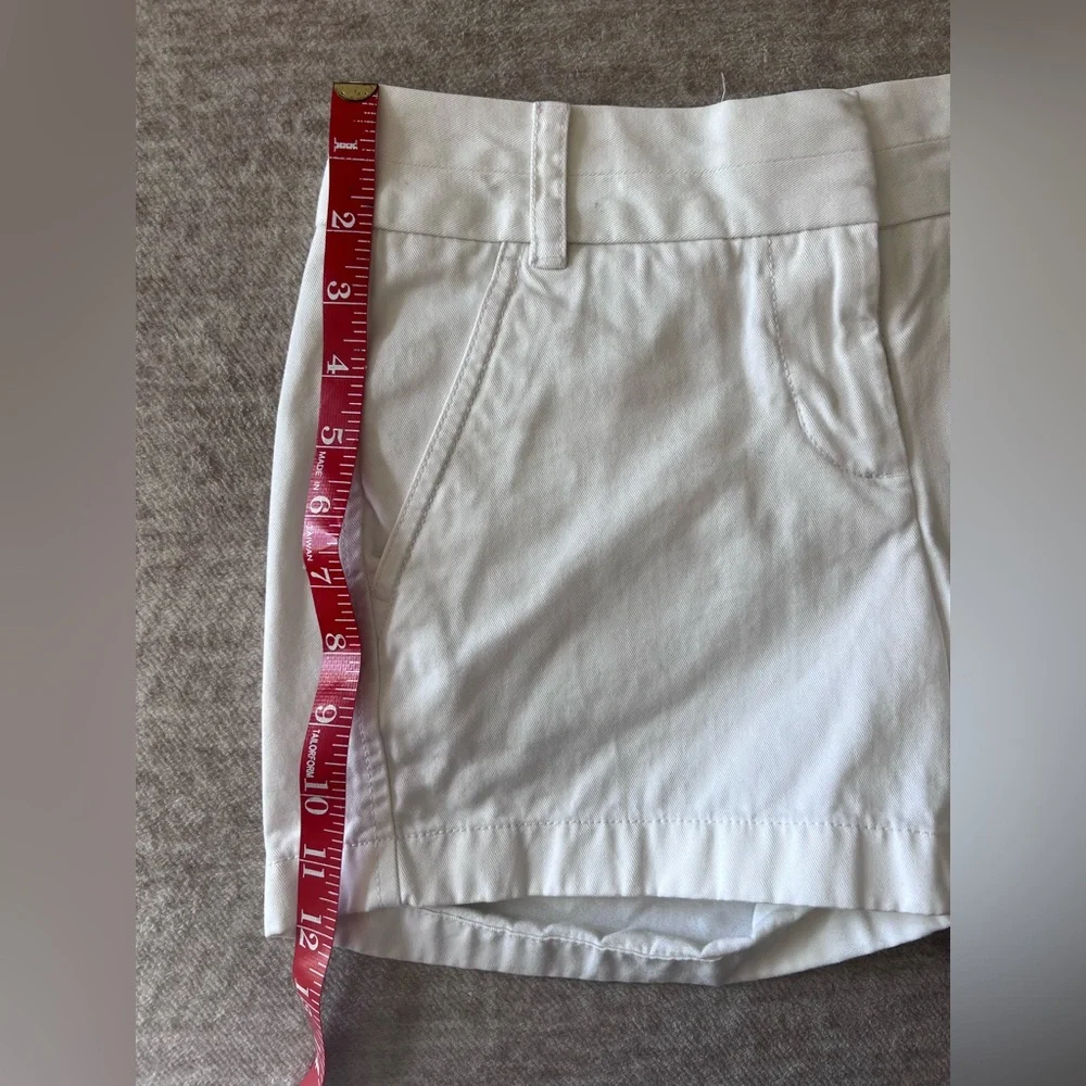 Y2K J. Crew Chino White Cotton Shorts SZ: 00 Classic Preppy Style 4” - Picture 7 of 12